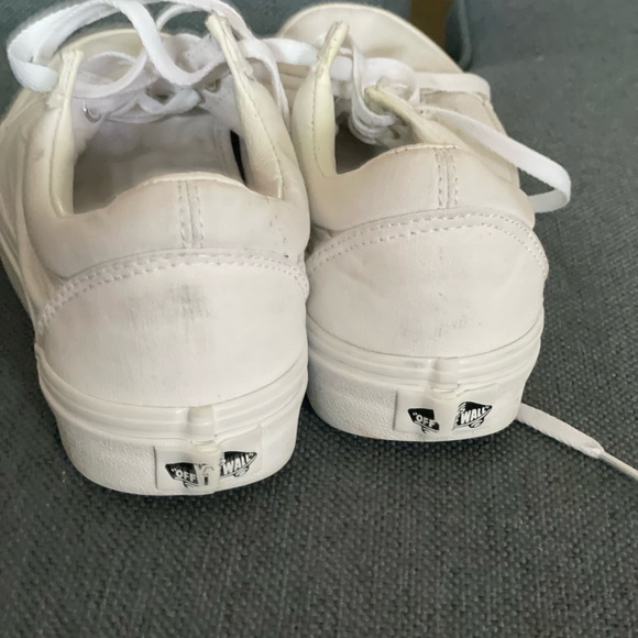 Vans - Picture 2 of 3